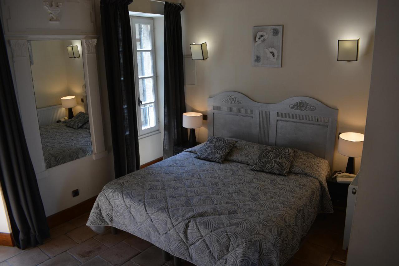 ホテル デ コンスル Castelnau-de-Montmiral エクステリア 写真